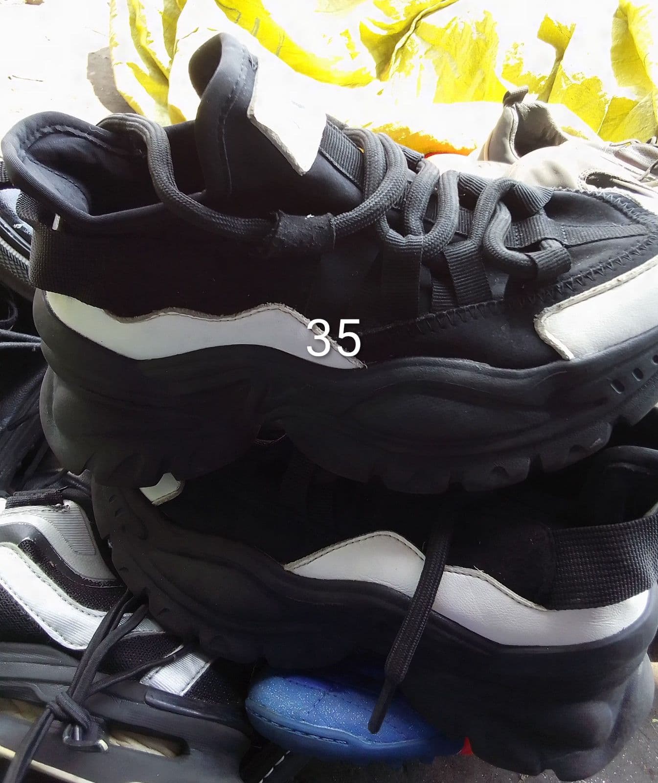 Shoes for sale in Rubavu